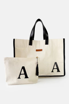 KIT DE BOLSA E NECESSAIRE EM ALGODÃO CRU PERSONALIZADO COM INICIAL