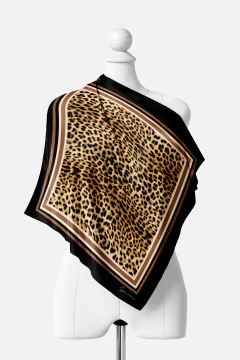 LENÇO FEMININO PERSONALIZADO TECIDO TOQUE DE SEDA ESTAMPA JAGUAR - comprar online