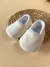 Sapatinho com Pelinho Alpargata OffWhite para Bebê – Super Quentinho Inverno | 100% Tecido | BABYMONÍ
