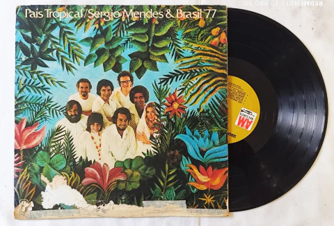 LP SERGIO MENDES & BRASIL 77 – País Tropical