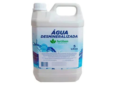 Agua Desmineralizada Para Baterias E Radiadores - 5L - comprar online