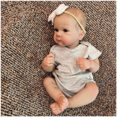 BEBÊ MENINA INTEIRA SILICONE PODE DAR BANHO na internet
