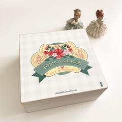 Caixinha Sonhos e laços 13X13 - 6mm