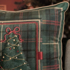 Capa de Almofada Arvore de Natal em Veludo Verde com Cordone 50x50 na internet