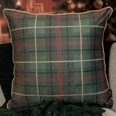 Kit 3 Capas de Almofadas e 1 Rolinho Natalino Verde - Le Fran Home Decor 