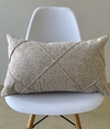Capa de Almofada Retangular Drapeada Boucle Off White