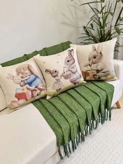 Kit 3 Capas de Almofadas Linho Coelhos Presentes - comprar online