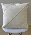 Capa de Almofada Drapeada Boucle Off White