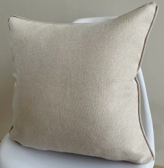 Capa de Almofada em Linho com Cordão Cru - comprar online