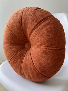 Almofada Redonda em Boucle Terracota - comprar online