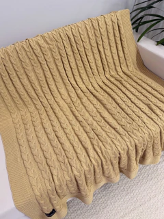 Manta em Tricot Siena Bege Amêndoa com Tassel 1.70x1.0 - loja online