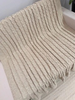 Manta em Tricot Siena Bege Areia com Tassel 1.70x1.30 na internet