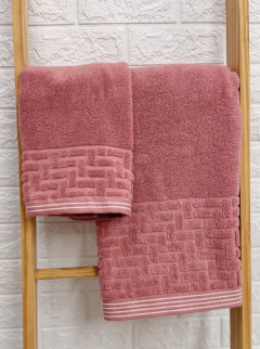 Kit de Toalhas Geométrica Super Soft Rosa 2 Peças- Banho e Rosto