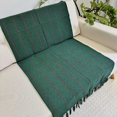 Manta Decorativa de Algodão Verde com listras em chenille Vermelha na internet