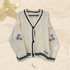 The Folklore Cardigan en internet