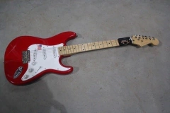 Guitarra Elétrica Stratocaster SSS Candy Apple Red Replica Chinesa