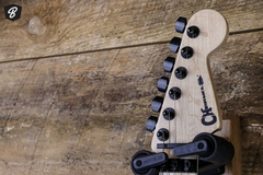 Guitarra Charvel So cal Snow White Replica Chinesa - loja online