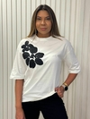Camiseta Over Flores Lez a Lez - comprar online