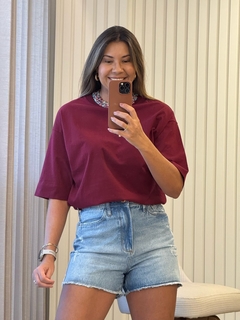 T-Shirt Over Mo na internet