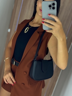 Conjunto colete com cinto marrom - loja online