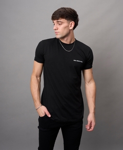 Remera Believe Negra - comprar online