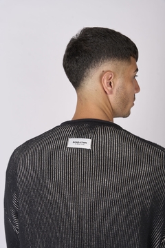 Sweater Vain negro en internet