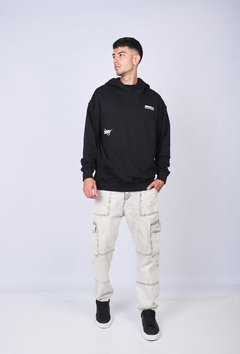 Canguro Rebirth Regular Negro en internet