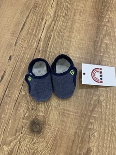 Sapatilha jeans com velcro lateral (Pimpolho) - Babies Move Brecho