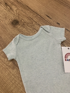 Body listrado verde menta e branco (Carter's) na internet