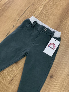 Calça moletom verde militar com cinza (Paraíso) na internet