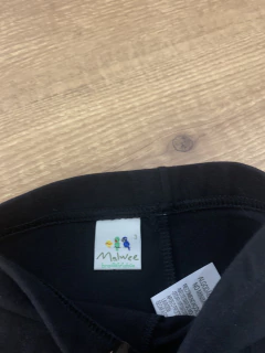 Calça legging preta básica (Malwee) na internet