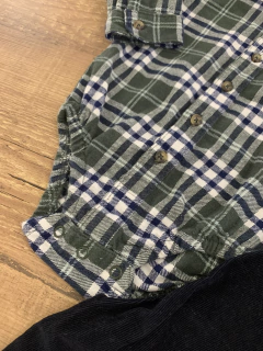 Imagem do Conjunto body camisa de flanela xadrez verde e azul + calça canelada preta (Carter´s)