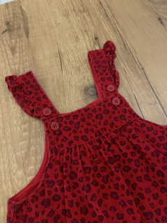 Salopete canelada vermelho - oncinha (Carter's) - Babies Move Brecho
