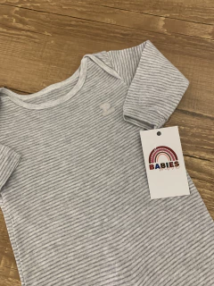 Macacão longo listras cinzas (Pulla Bulla) na internet