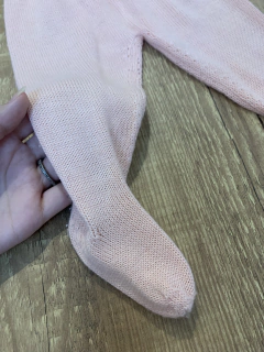 Calça rosa clarinho de tricot - Babies Move Brecho