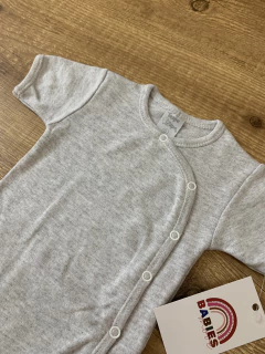 Body kimono cinza basico (Trape Zap) na internet