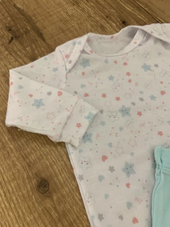 Conjunto pijama body estrelas\corações + calça verde água (Letut) - loja online