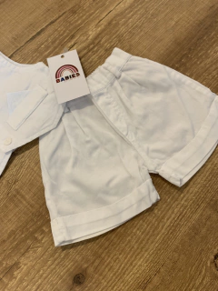 Conjunto branco casaquinho + shortinho (Fika bem) - comprar online
