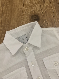 Camisa de linho branco com botões madrepérola (Sylvaz) na internet