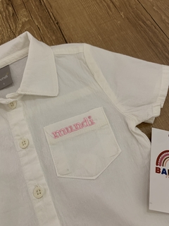 Camisa de linho branco com bolso "Mundi" rosa (Mundi) - loja online