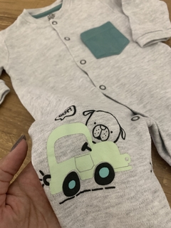 Macacão longo moletom cinza e verde - cachorro no carrinho (Pati Mini) - loja online