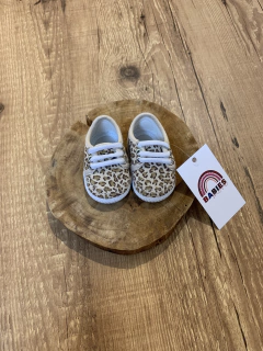 Tenis de oncinha marrom - comprar online