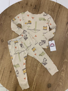 Conjunto pijama bege com carros de obra (Carter's) - comprar online