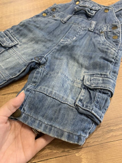 Imagem do Jardineira jeans azul com bolsinhos (Chicco)