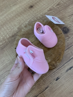 Sapatinho de velcro rosa (Klin)