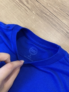 Blusa azul basica (Wonder nation) na internet