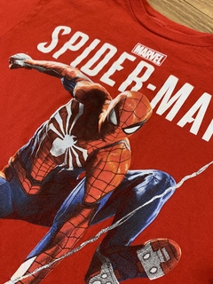 Camiseta vermelha - homem aranha (Marvel) na internet