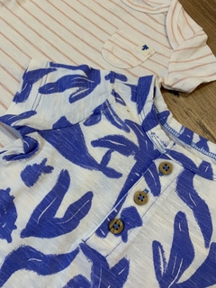 Imagem do Kit 3 peças azul e laranja - body, camiseta e calça (Carter´s)