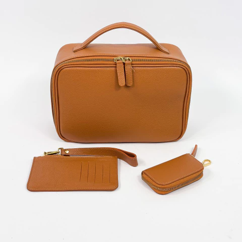 KIT BF025 - Maleta Lille + Carteira Triomphe + Porta Chaves Gadget - comprar online