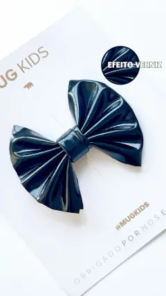 Girly Plastic Girl - Preto Vinil